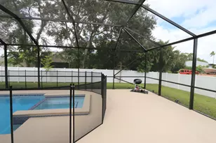 592 SW Dauphin Ave, Port Saint Lucie, FL 34953 - Photo 6