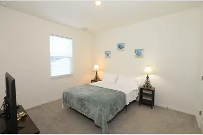 592 SW Dauphin Avenue, Port Saint Lucie, FL 34953 - Photo 22