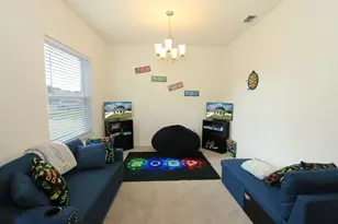 592 SW Dauphin Ave, Port Saint Lucie, FL 34953 - Photo 12
