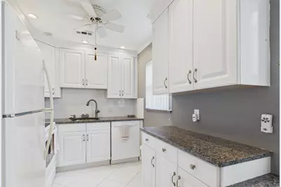 272 Northampton N, West Palm Beach, FL 33417 - Photo 16