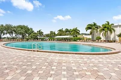 272 Northampton N, West Palm Beach, FL 33417 - Photo 34