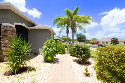 539 Easton Forest Circle SE, Palm Bay, FL 32909 - Photo 8