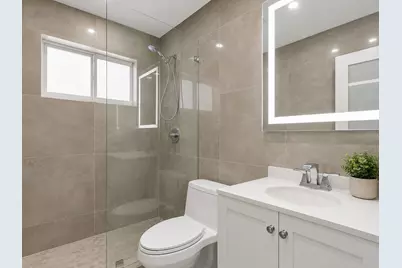 2010 NE 59th Place, Fort Lauderdale, FL 33308 - Photo 12