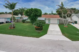 2038 SE Monroe St, Stuart, FL 34997 - Photo 22