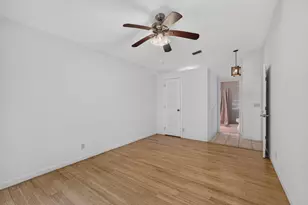 1252 Pine Sage Cir, West Palm Beach, FL 33409 - Photo 24