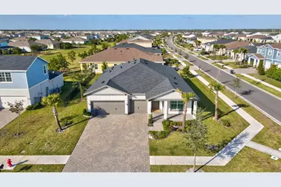 19043 Broad Shore Walk, Loxahatchee, FL 33470 - Photo 6