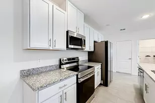 2865 SW Savona Blvd, Port Saint Lucie, FL 34953 - Photo 10