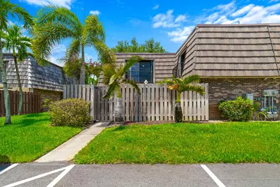 1704 Forest Lakes Circle #A, West Palm Beach, FL 33406 - Photo 2