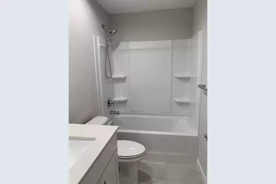 17 El Portal Lane, Port Saint Lucie, FL 34952 - Photo 8
