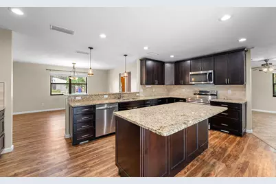 3596 12th Street SW, Vero Beach, FL 32968 - Photo 10
