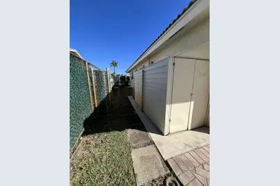 499 W Conference Drive, Boca Raton, FL 33486 - Photo 24