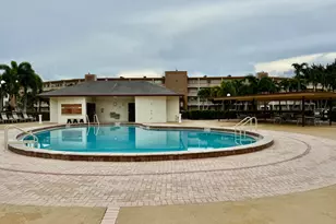 4024 Newcastle B, Boca Raton, FL 33434 - Photo 8
