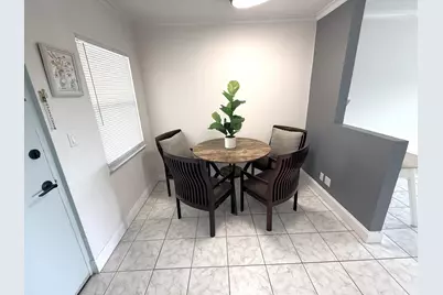 2555 NE 11th Street #303, Fort Lauderdale, FL 33304 - Photo 4