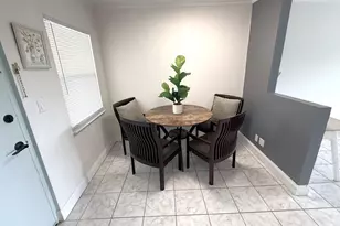 2555 NE 11th St, Fort Lauderdale, FL 33304 - Photo 4