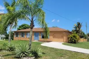 311 SW Virden Ct, Port Saint Lucie, FL 34953 - Photo 2