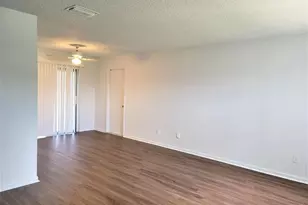 311 SW Virden Ct, Port Saint Lucie, FL 34953 - Photo 6