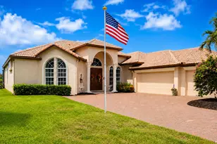 923 SW Grand Reserves Blvd, Port Saint Lucie, FL 34986 - Photo 2