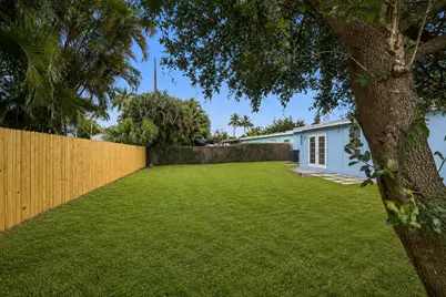 328 Ponte Vedra Road, Palm Springs, FL 33461 - Photo 40