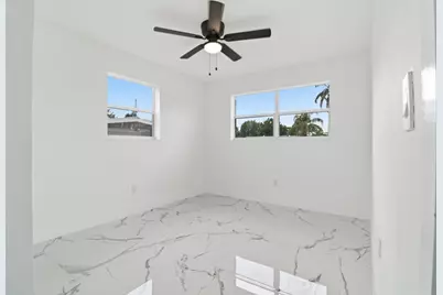 328 Ponte Vedra Road, Palm Springs, FL 33461 - Photo 20