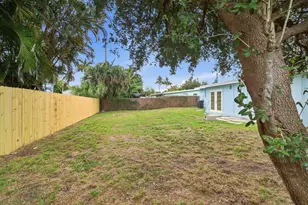 328 Ponte Vedra Rd, Palm Springs, FL 33461 - Photo 30