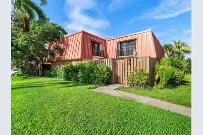 3310 Meridian Way S #A, Palm Beach Gardens, FL 33410 - Photo 1