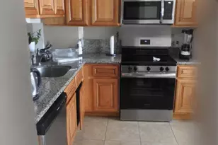 134 Oakwood Dr, Jupiter, FL 33458 - Photo 6