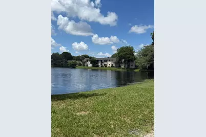 3647 NW 94th Avenue #4H, Sunrise, FL 33351 - Photo 2