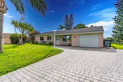1298 SE Rickenbacker Terrace, Port Saint Lucie, FL 34952 - Photo 2