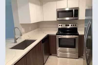 65 Deer Creek Road #H102, Deerfield Beach, FL 33442 - Photo 2