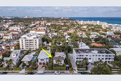 155 Peruvian Avenue #Back Cottage, Palm Beach, FL 33480 - Photo 1