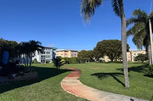 300 NE 26th Ave, Boynton Beach, FL 33435 - Photo 22