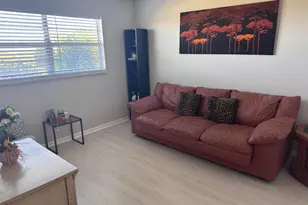 300 NE 26th Ave, Boynton Beach, FL 33435 - Photo 10