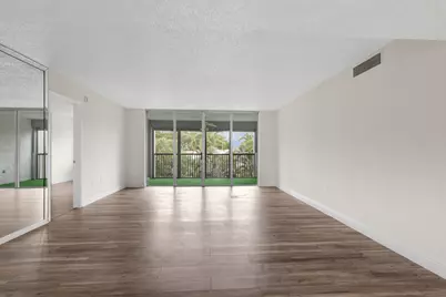 3940 Inverrary Boulevard #404-A, Lauderhill, FL 33319 - Photo 4