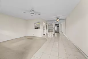 411 Durham, Deerfield Beach, FL 33442 - Photo 2