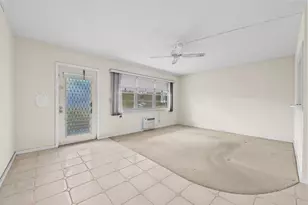 411 Durham, Deerfield Beach, FL 33442 - Photo 4