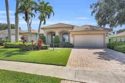 19064 SE Jupiter River Drive, Jupiter, FL 33458 - Photo 2