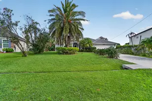 5341 NW Alam Cir, Port Saint Lucie, FL 34986 - Photo 4