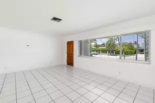 360 Palmetto St, West Palm Beach, FL 33405 - Photo 10