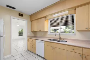 360 Palmetto St, West Palm Beach, FL 33405 - Photo 18