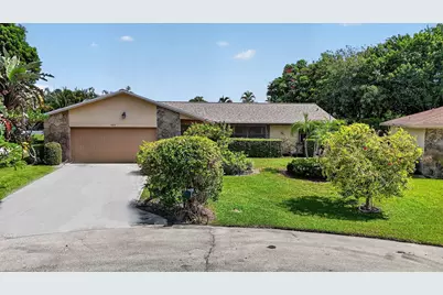 999 NW 23rd Lane, Delray Beach, FL 33445 - Photo 2