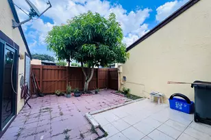 4918 Alder Dr, West Palm Beach, FL 33417 - Photo 10