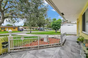 9473 SW 51st St, Cooper City, FL 33328 - Photo 2
