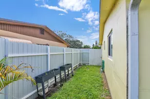 9473 SW 51st St, Cooper City, FL 33328 - Photo 30