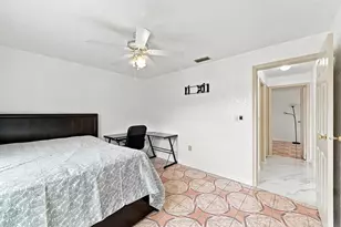 8481 NW 24th St, Sunrise, FL 33322 - Photo 24