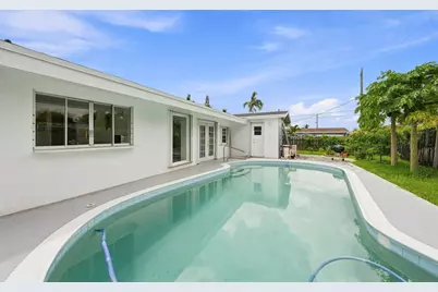 8481 NW 24th Street, Sunrise, FL 33322 - Photo 34