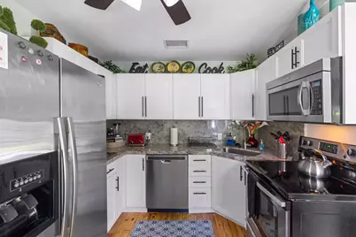2515 NE 8th Avenue, Wilton Manors, FL 33305 - Photo 6
