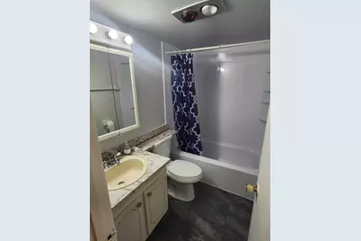 100 Village Green Circle E #B212, Palm Springs, FL 33461 - Photo 10