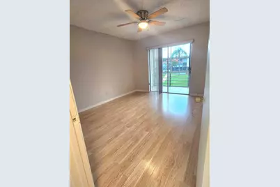 100 Village Green Circle E #B212, Palm Springs, FL 33461 - Photo 8