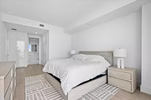 220 Lake Shore Dr, Lake Park, FL 33403 - Photo 12