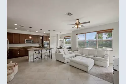 11316 SW Barton Way, Port Saint Lucie, FL 34987 - Photo 10